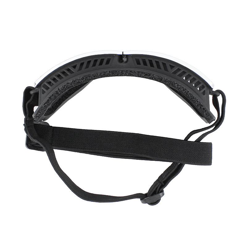 Lunettes « Moto » anti-UV réglables pour chien – marque PETLESO - Image 4